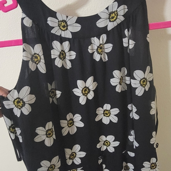 Tommy Hilfiger midi dress size 2. Beautiful floral print. Blue / white - Picture 2 of 11